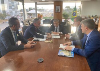 Prefeito Luciano Ongaratto cumpre agenda em Brasília em busca de recursos e novos convênios para Coqueiro Baixo