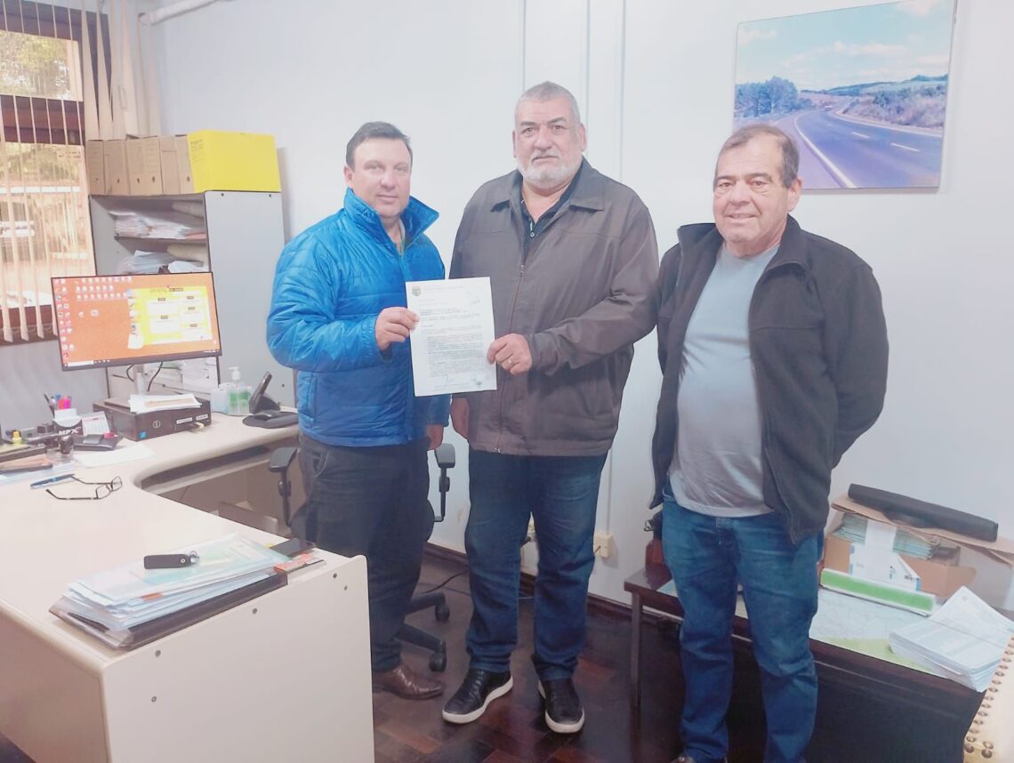 Representantes da administração de Campos Borges tem encontro com o DAER em Passo Fundo.