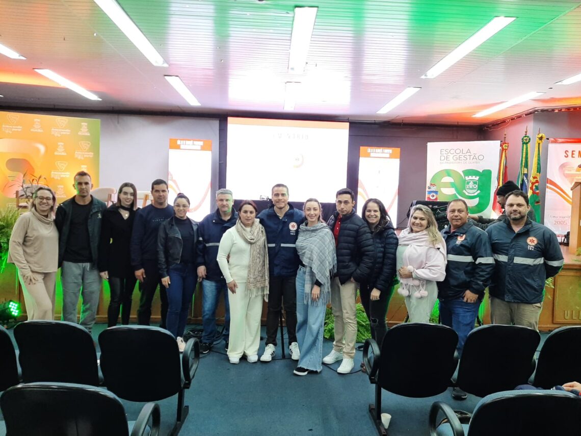 Equipe do SAMU de Espumoso marca presença no Seminário dos 20 anos do SAMU RS