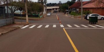 ADMINISTRAÇÃO MUNICIPAL DE ESPUMOSO PROMOVE REVITALIZAÇÃO DA RUA FRANÇA