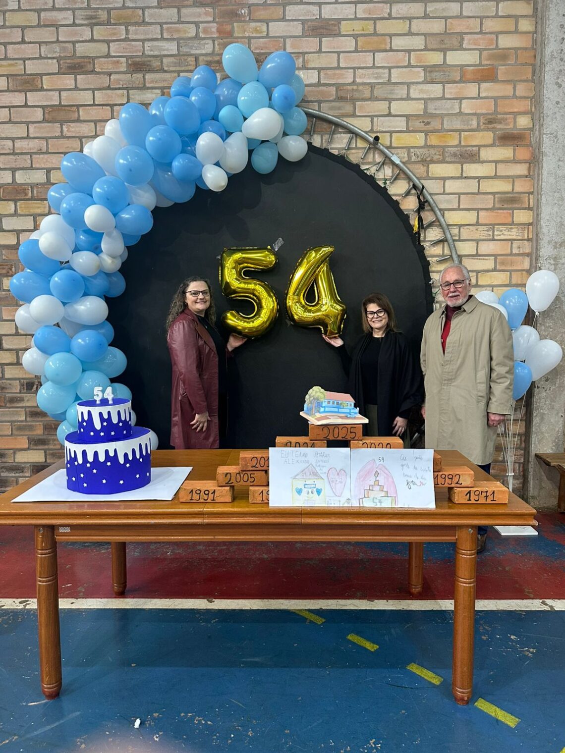 EMEF Alexandre Tramontini celebra 54 anos de história com autoridades e comunidade escolar