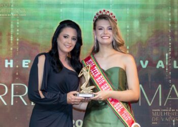 TROFÉU MULHERES DE VALOR | Sandra Regina Soares, vereadora e ex-prefeita de Campos Borges