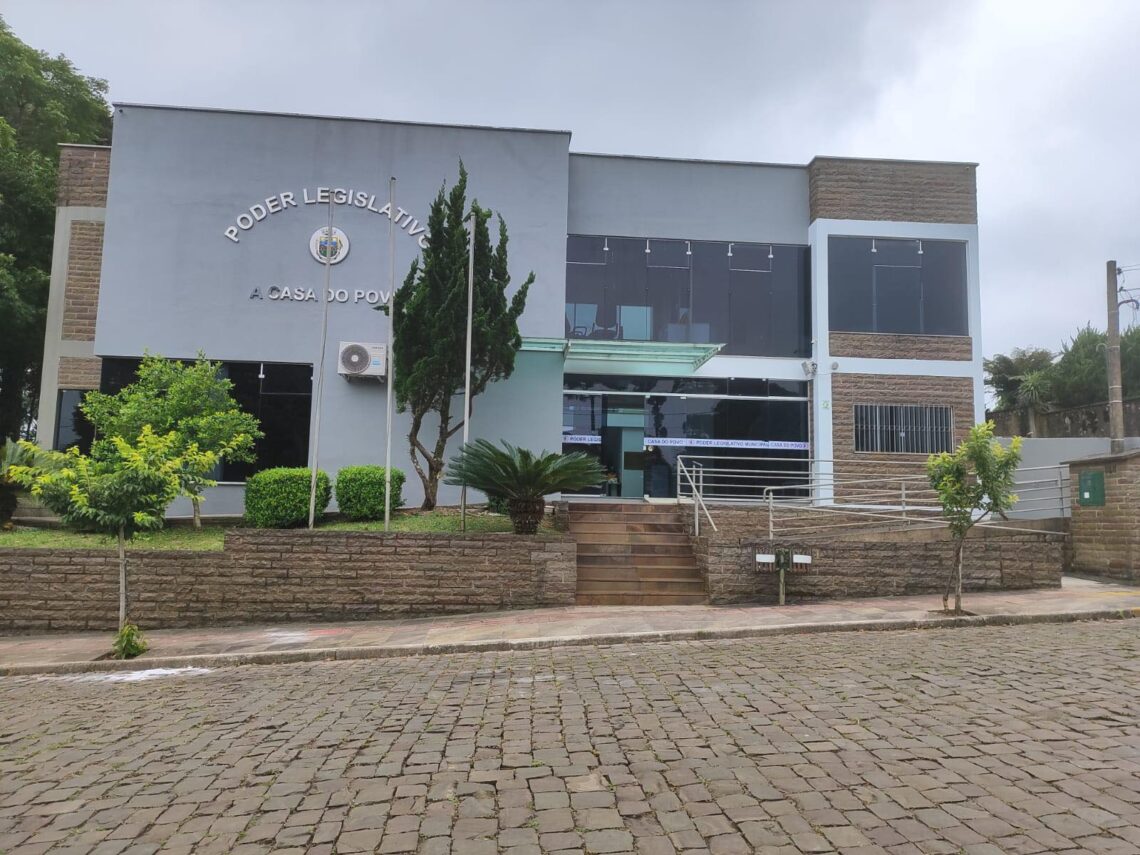 Legislativo de Arvorezinha distribui mais de R$ 800 mil em emendas impositivas
