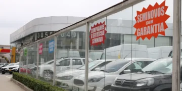 Financiamento de veículos fecha 2025 com 7,3 milhões de unidades